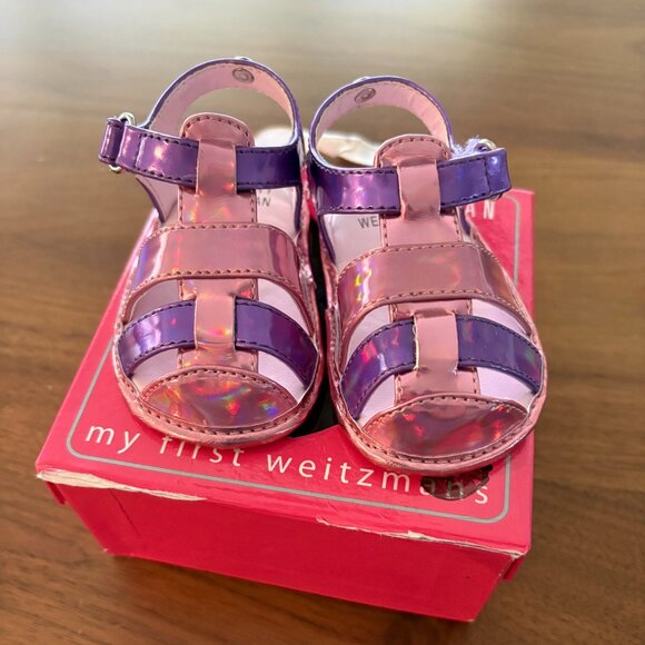 NIB Stuart Weitzman Metallic Baby Sandals - Picture 1 of 4